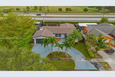 9349 NW 24th Pl, Pembroke Pines, FL 33024 - Photo 6