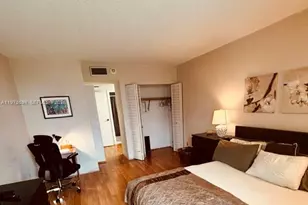 100 Bayview Dr, Sunny Isles Beach, FL 33160 - Photo 14