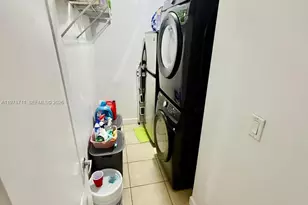 522 NE 20th Ave, Homestead, FL 33033 - Photo 8