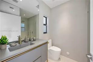 900 W 47th Ct, Miami Beach, FL 33140 - Photo 18