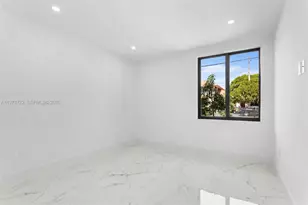 3430 SW 2nd St, Miami, FL 33135 - Photo 16