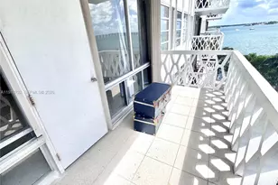 1430 Brickell Bay Dr, Miami, FL 33131 - Photo 2