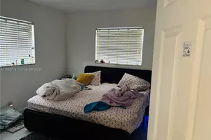 355 NW 32nd St, Oakland Park, FL 33309 - Photo 12