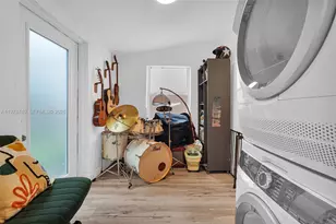 274 NW 43rd St, Miami, FL 33127 - Photo 50