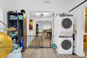 274 NW 43rd St, Miami, FL 33127 - Photo 48