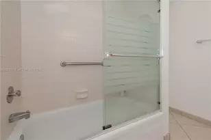 600 Three Islands Boulevard, Hallandale Beach, FL 33009 - Photo 30