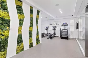 1100 Biscayne Blvd, Miami, FL 33132 - Photo 32