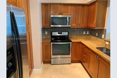 1745 E Hallandale Beach Blvd #2204W, Hallandale Beach, FL 33009 - Photo 4