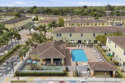 4032 NW 11th St, Lauderhill, FL 33313 - Photo 38