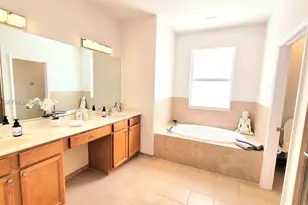 17070 SW 91st St, Miami, FL 33196 - Photo 32