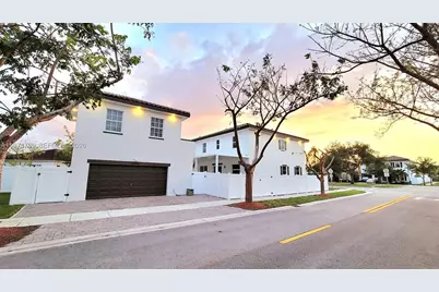 17070 SW 91st St, Miami, FL 33196 - Photo 6