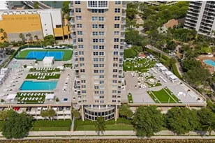 770 Claughton Island Dr, Miami, FL 33131 - Photo 32