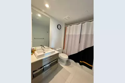 1300 S Miami Ave #2408, Miami, FL 33130 - Photo 12
