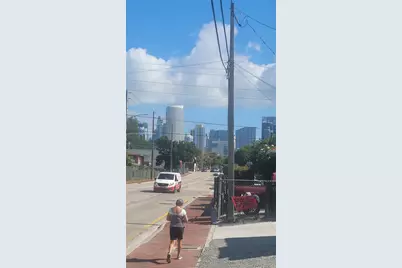 1322 SW 7th St #4, Miami, FL 33135 - Photo 6