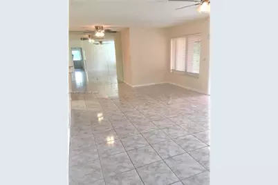 5930 Whispering Pine #C1, Palm Beach, FL 33463 - Photo 2