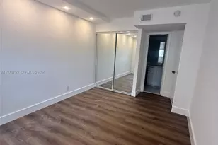851 Three Islands Boulevard, Hallandale Beach, FL 33009 - Photo 10