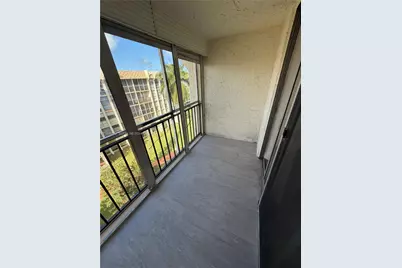 851 Three Islands Blvd #512, Hallandale Beach, FL 33009 - Photo 10