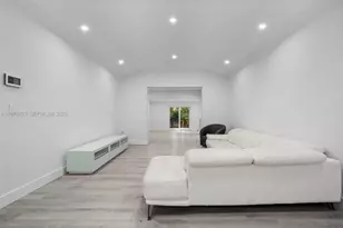 1262 SW 15th Terrace, Miami, FL 33145 - Photo 4