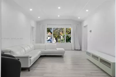 1262 SW 15th Ter, Miami, FL 33145 - Photo 2