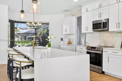 5305 23rd Ave, Cape Coral, FL 33914 - Photo 8