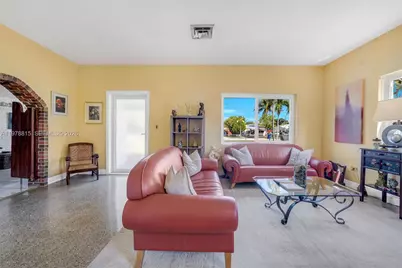 2048 NE 180th St, North Miami Beach, FL 33162 - Photo 2