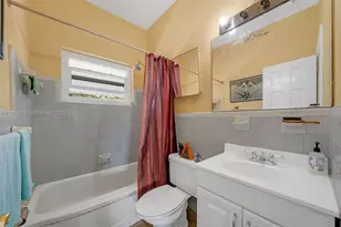 2048 NE 180th St, North Miami Beach, FL 33162 - Photo 10