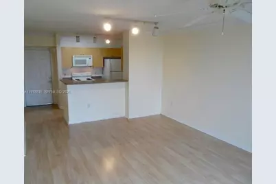 1919 Van Buren St #613A, Hollywood, FL 33020 - Photo 4