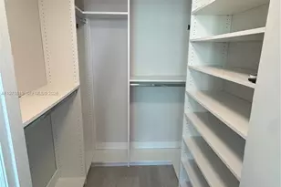 500 Brickell Ave, Miami, FL 33131 - Photo 12