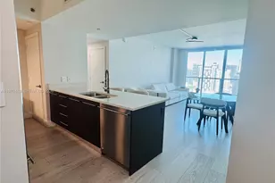 500 Brickell Ave, Miami, FL 33131 - Photo 2