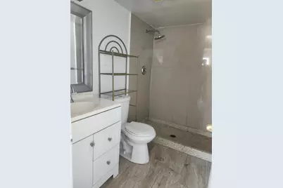 10037 Winding Lake Rd #102, Sunrise, FL 33351 - Photo 16