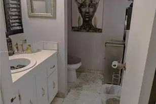 5716 NW 19th St, Lauderhill, FL 33313 - Photo 14