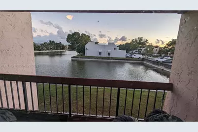 5716 NW 19th St #18, Lauderhill, FL 33313 - Photo 18
