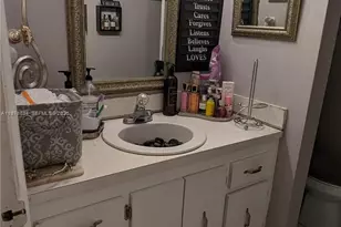 5716 NW 19th St, Lauderhill, FL 33313 - Photo 12