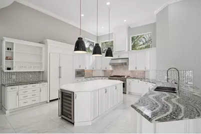 12922 Grand Oaks Dr, Davie, FL 33330 - Photo 10