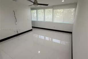 2699 Tigertail Ave, Miami, FL 33133 - Photo 12