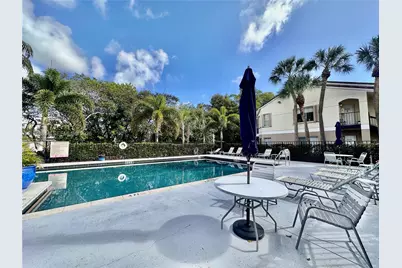 815 W Boynton Beach Blvd #11-202, Boynton Beach, FL 33426 - Photo 20