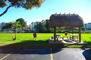 7920 Camino Real, Miami, FL 33143 - Photo 10