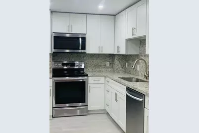 90 Edgewater Dr #606, Coral Gables, FL 33133 - Photo 4