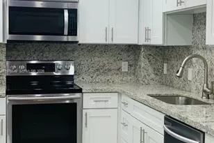 90 Edgewater Dr, Coral Gables, FL 33133 - Photo 4