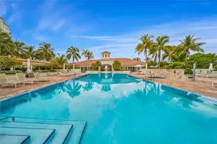 20000 E Country Club Dr, Aventura, FL 33180 - Photo 34