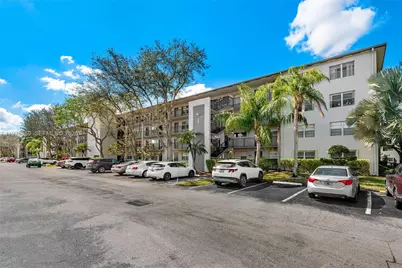 300 SW 134th Way #212E, Pembroke Pines, FL 33027 - Photo 18