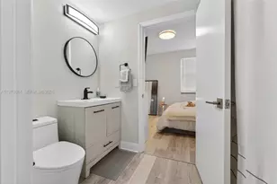 1594 Barcelona Way, Weston, FL 33327 - Photo 20