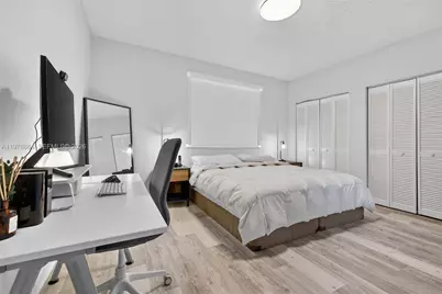 1594 Barcelona Way #5-18, Weston, FL 33327 - Photo 28