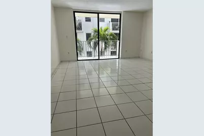 1673 Bay Rd #306, Miami Beach, FL 33139 - Photo 2