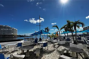 999 Brickell Bay Dr, Miami, FL 33131 - Photo 24