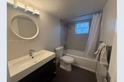 18001 N Bay Rd #403, Sunny Isles Beach, FL 33160 - Photo 10