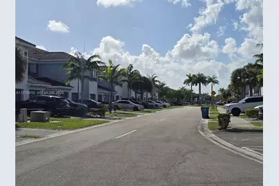 3566 NW 13th St, Lauderhill, FL 33311 - Photo 8