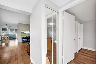 4621 NE 2nd Ave, Oakland Park, FL 33334 - Photo 22