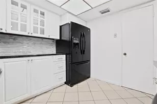 50 Matador Ln, Davie, FL 33324 - Photo 10