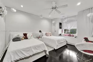 19413 38th Ct, Sunny Isles Beach, FL 33160 - Photo 44